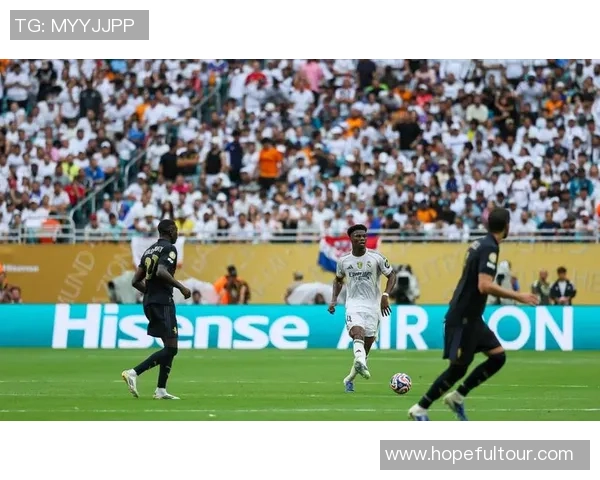 皇马与塞尔塔精彩对决黑白直播全程回顾与分析