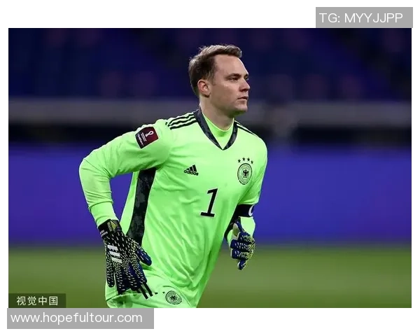 诺伊尔的守门传奇：从青涩少年到世界顶级门将的辉煌之路