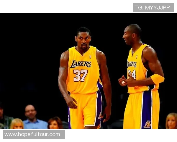 魔术师带领湖人再创辉煌传奇之路的背后故事与精彩瞬间