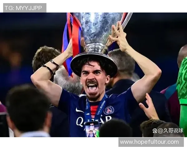 布鲁诺费尔南德斯：从默默无闻到足球巨星的华丽转身