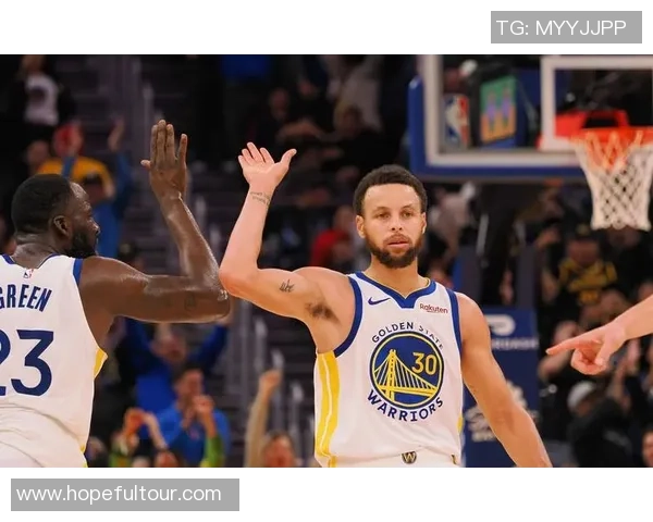 湖人对阵火箭精彩瞬间高清图片回顾与分析