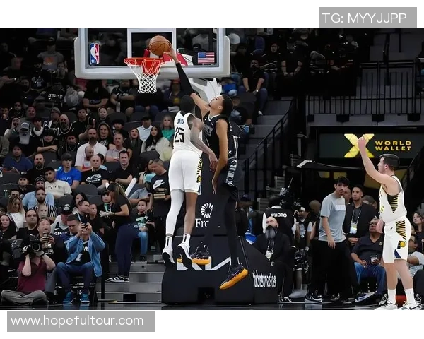 文班亚马首场比赛表现惊艳5次盖帽和隔扣字母哥引发热烈讨论