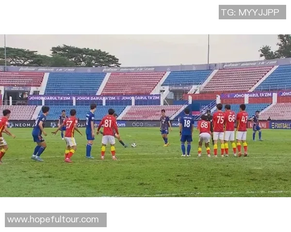 曼立联队迎战北岸水手力争主场胜利展现球队实力与斗志 曼立联队迎战北岸水手力争主场胜利展现球队实力与斗志