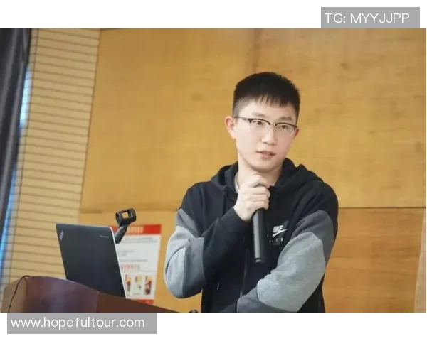 武汉羽毛球队心理素质引发热议球员表现与心理承受能力的深度探讨 武汉羽毛球队心理素质引发热议球员表现与心理承受能力的深度探讨