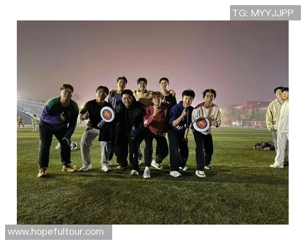 重庆飞盘队实力解析：探索他们的训练与比赛背后的故事与成就