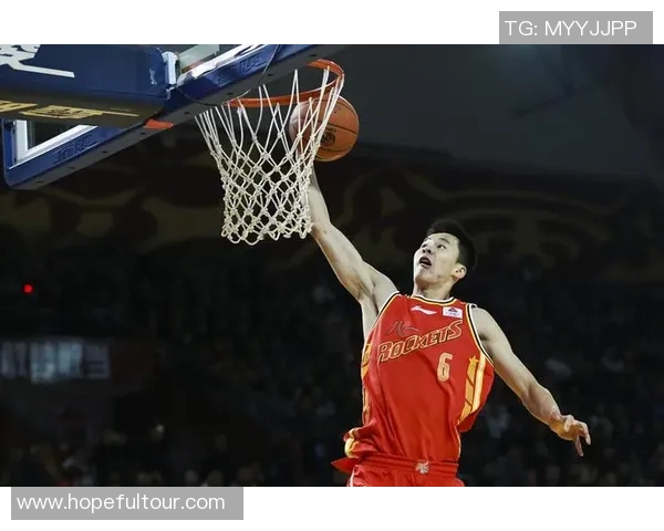 郭昊文：从青涩少年到篮球场上的闪耀新星的成长之路与未来展望